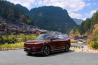 东风奕派三款主力车型焕新，奕派007闪现版将于3月28日上市！