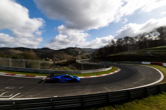 【新闻稿】6分15秒977征服绿色地狱 福特GT Mk IV加冕纽北最快美国原厂