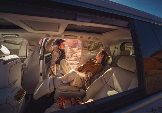 【新闻稿】零跑十年磨一剑：D19售价21.98万起，旗舰9系SUV迎来真正“破局