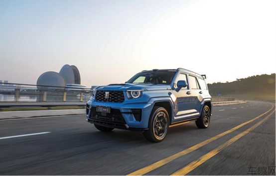 【新闻稿】麒麟云中现，境启新人生！全新坦克700正式上市，售价42.8万起(1)