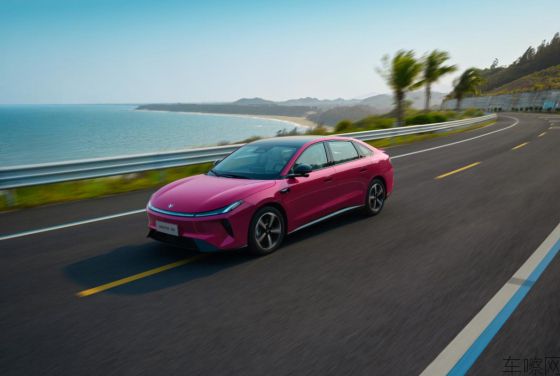 1_【新闻稿】换个角度大有胜算，大空间越级纯电家轿极狐S3正式开启预售6.48万