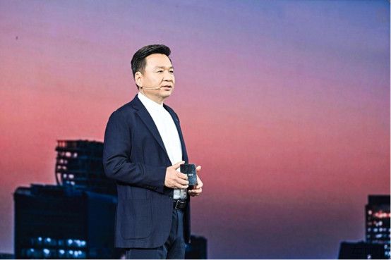 0428【综合新闻稿】万物有道 自得从容！极狐问道V9预售补贴价21.99万起，