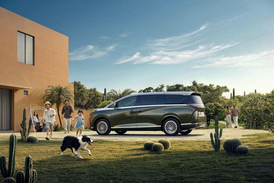 0428【综合新闻稿】万物有道 自得从容！极狐问道V9预售补贴价21.99万起，