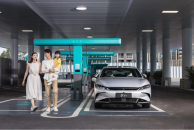 汉EV闪充版17.98万元起，开启中大型轿车闪充新时代