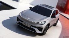 技术平权重塑10万级纯电市场！MG 4X正式上市，限时补贴9.28万起