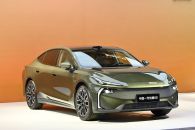 中国一汽悦意08 B＋级新生代智享家用轿跑，预售价10.49万元起