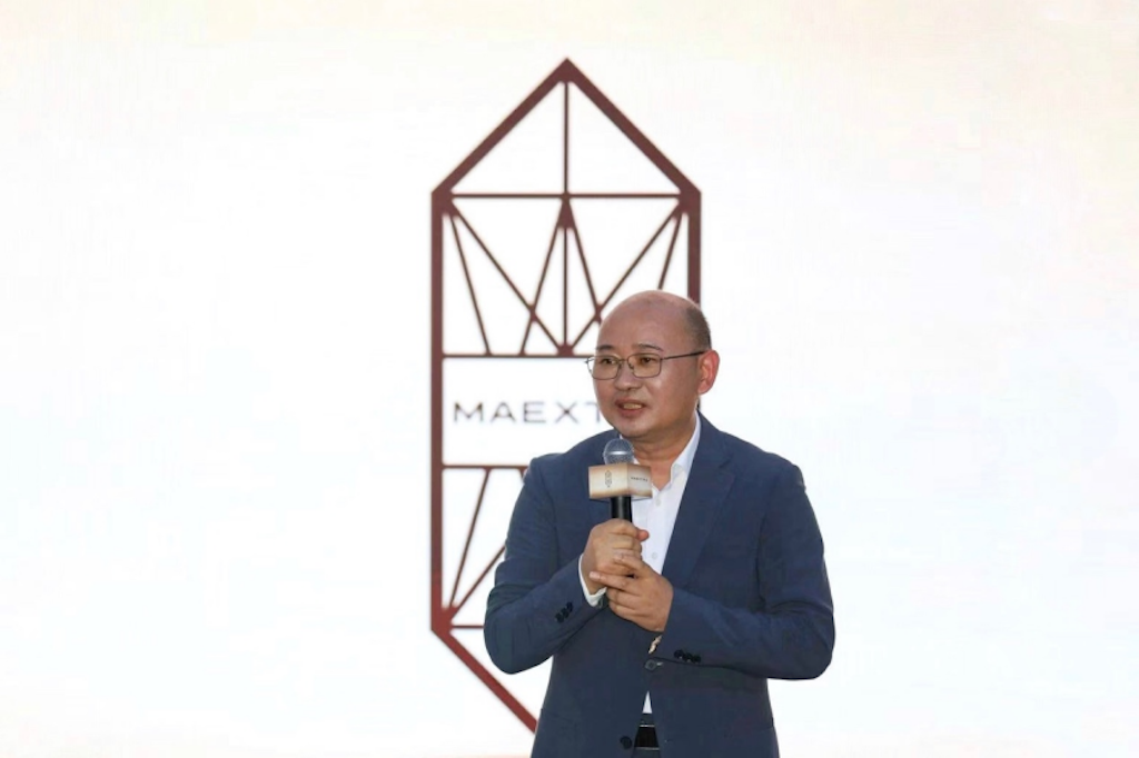 拓展超豪华市场新版图，尊界S800典藏大观、尊界V800开启首批交付396.png