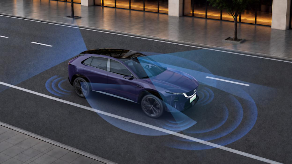 MAZDA EZ-60激光版正式上市 2026长安马自达粉丝盛典珠海盛大启幕1597.png